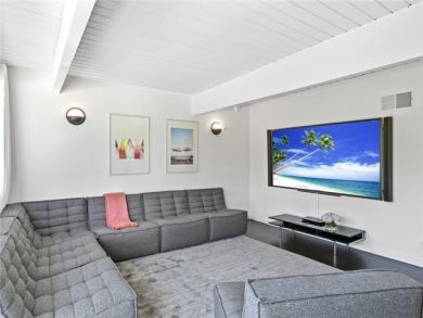 Malibu Luxury Rental Sleeps 12 Guests.